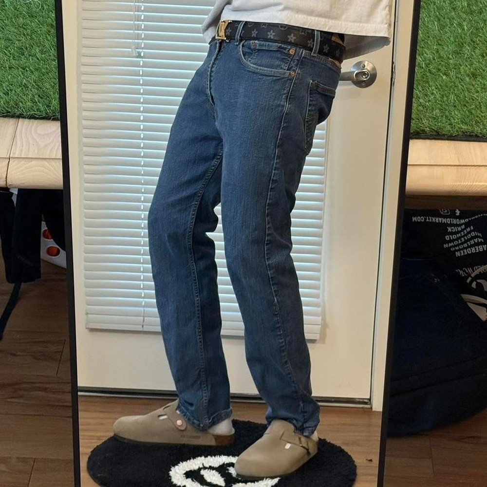 Y2K Levi's 505 Regular Fit Blue Jeans 34x30